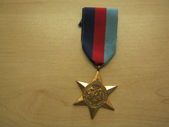 1939/45 Star.